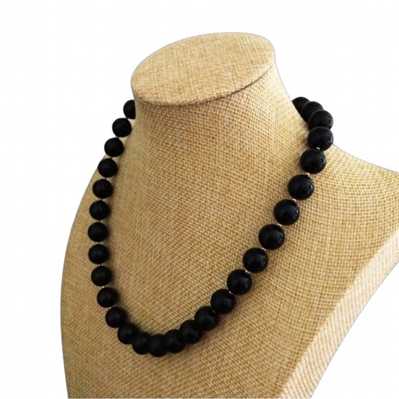 Vintage Black Lucite Beaded Necklace with Gold Spacers & Hidden Clasp - Picture 7 of 9